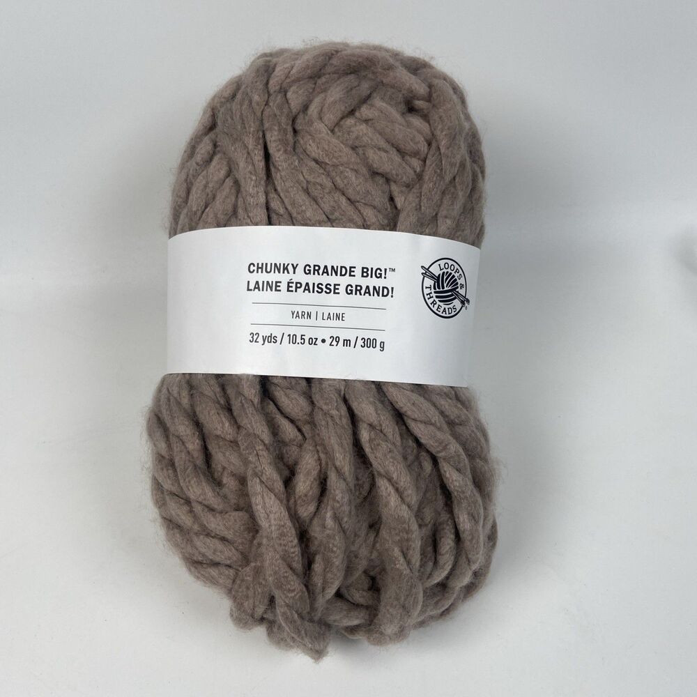 Loops & Threads Chunky Grande Big Yarn Neutral Oatmeal Natural 10.5oz 32 yds
